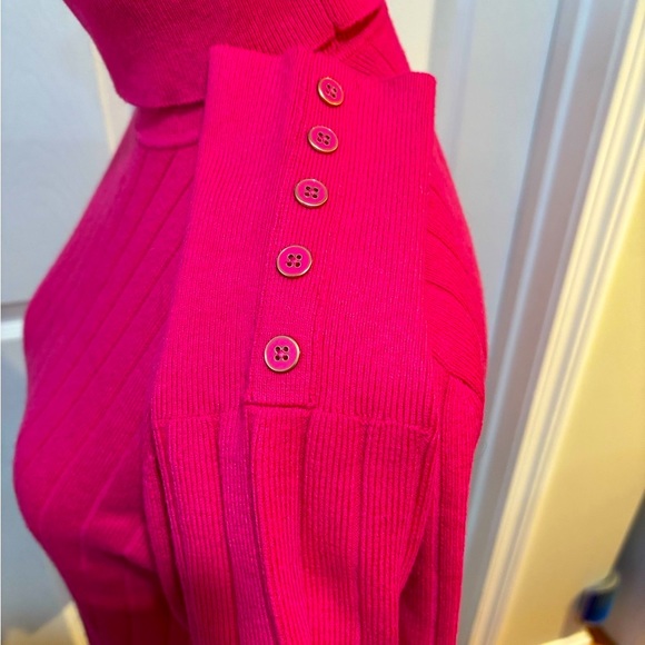 Talbots Pink T-Neck Sweater, Size M - Picture 4 of 6